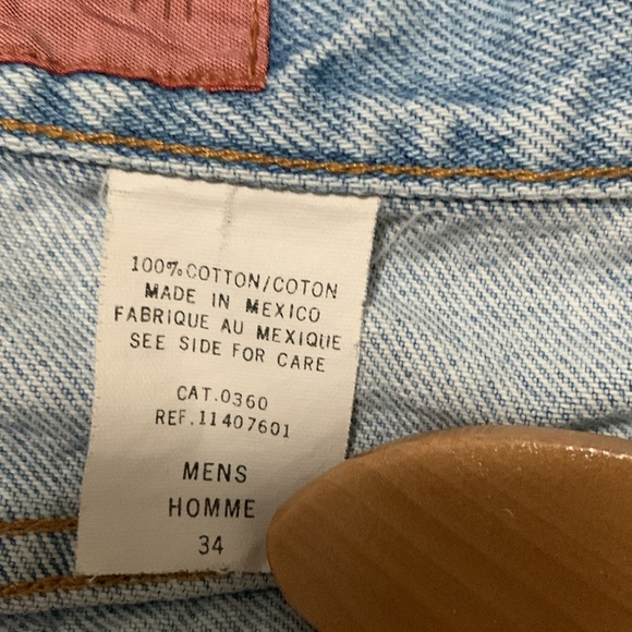 Eddie Bauer 34 classic fit - Picture 3 of 6